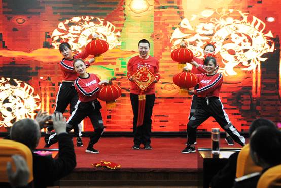 泸州公司举办30周年庆职工文艺汇演舞蹈《好运来》